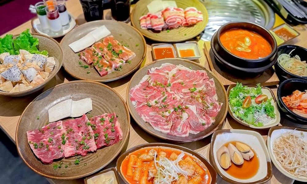 Thưởng thức BBQ Hàn Quốc đậm đà tại Gogi House Trường Sơn (Ảnh: Sưu tầm internet)