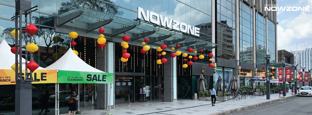 Nowzone tọa lạc tại ngay đường Nguyễn Cư Trinh sầm uất.
