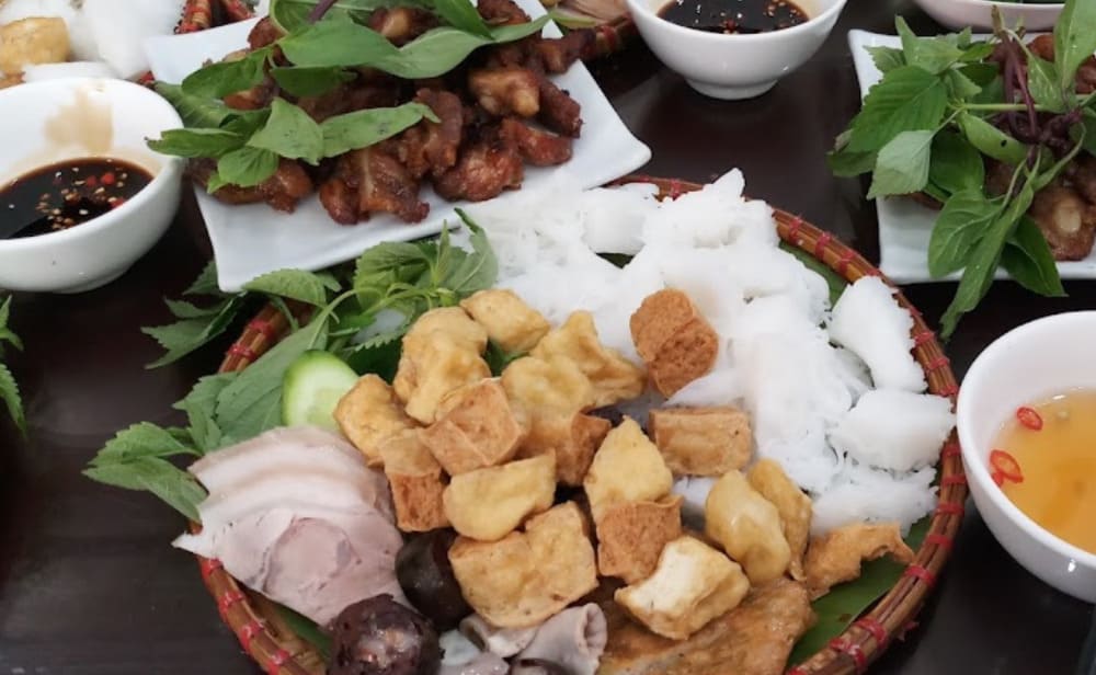 Bún Đậu Kẻ Mơ tại Trung Kính, Hà Nội