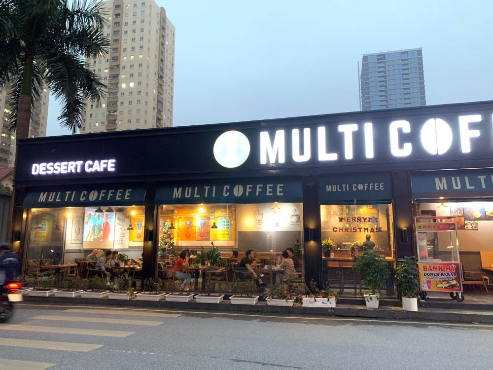 Multi Coffee là một trong những quán cafe khu Trần Duy Hưng có phong cách trẻ trung và hiện đại
