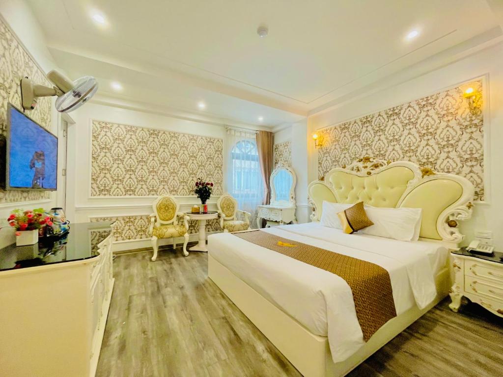 Nhà nghỉ Diamond Hotel gần bến xe Mỹ Đình