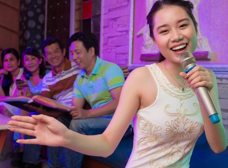 Top 10 quán Karaoke Tân Bình chỉ người “sành chơi” mới biết