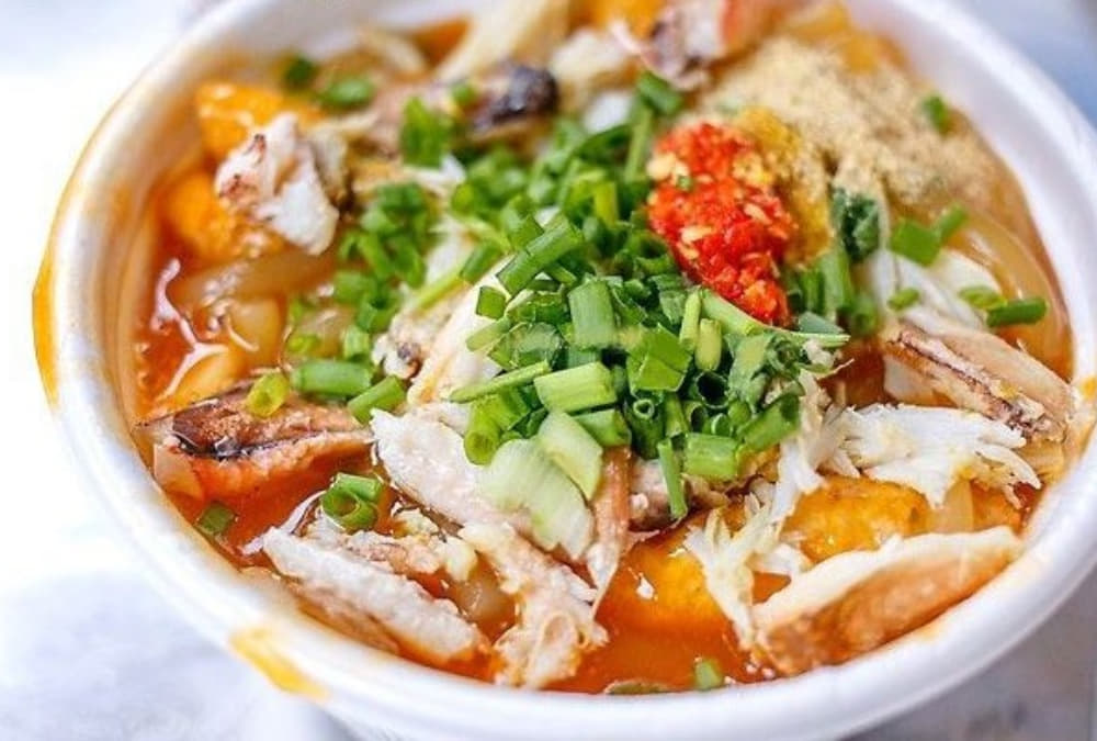 Tô bánh canh thịt ghẹ chất lượng full topping (Ảnh: Sưu tầm Internet)