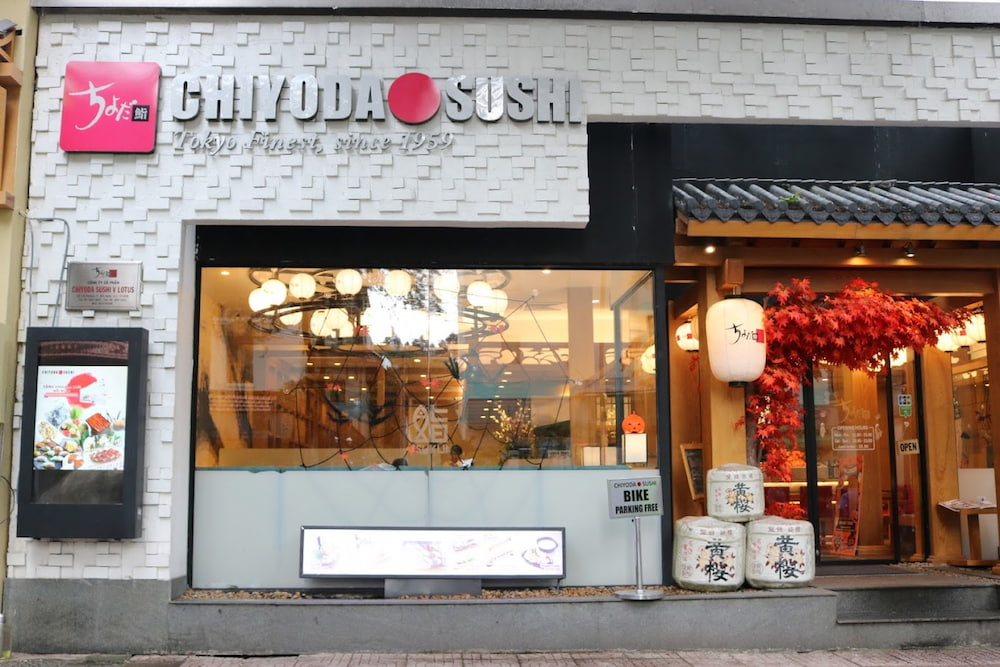 Chiyoda Sushi là nhà hàng sushi Quận 1 có nhiều mô hình phục vụ