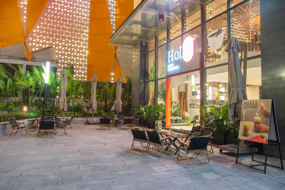 HoLii Café & Bistro là một thương hiệu cà phê nổi tiếng tại Hà Nội 
