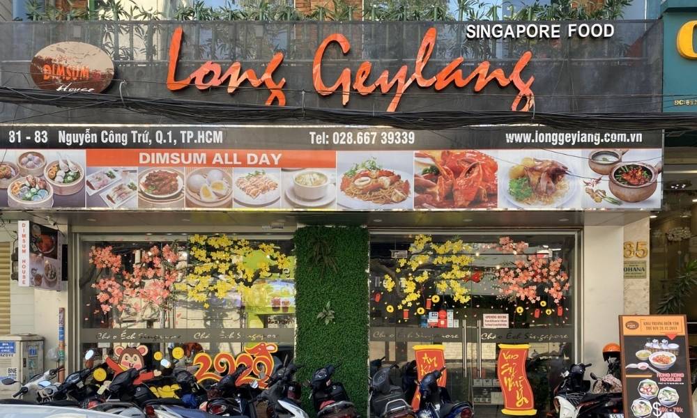 Không gian phía trước nhà hàng dimsum Quận 1 Long Geylang - Dimsum House