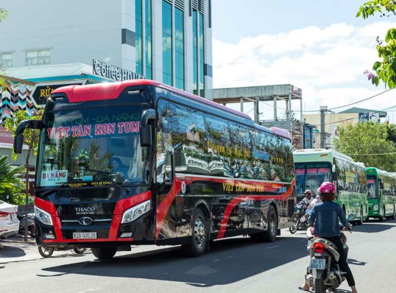 Nhà xe Việt Tân: Đặt vé Tết ngay hôm nay, giá ưu đãi không thể bỏ lỡ