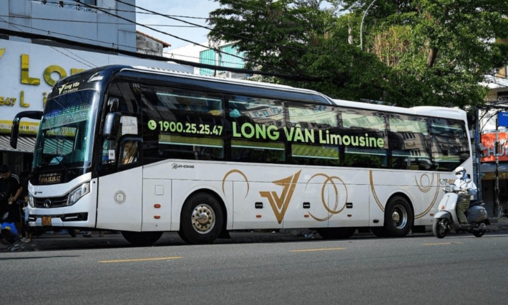 Xe Long Vân Limousine đáp ứng các yêu cầu cao cấp của hành khách