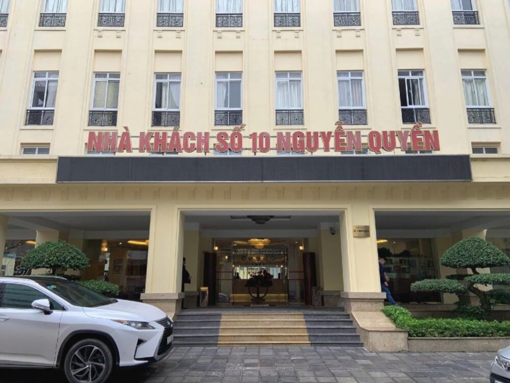 Khách sạn Nguyen Quyen Hotel sở hữu vị trí đắc địa gần rạp xiếc Trung ương (Ảnh: Sưu tầm Internet)
