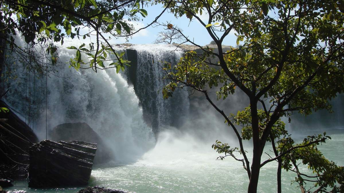 Thác Dray Nur - Kiệt tác thiên nhiên ban tặng Tây Nguyên | Xanh SM