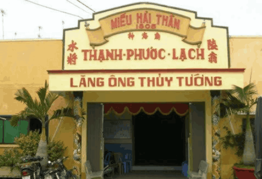 Lăng Cá Ông Thuỷ Tướng tại Khu du lịch Cần Giờ