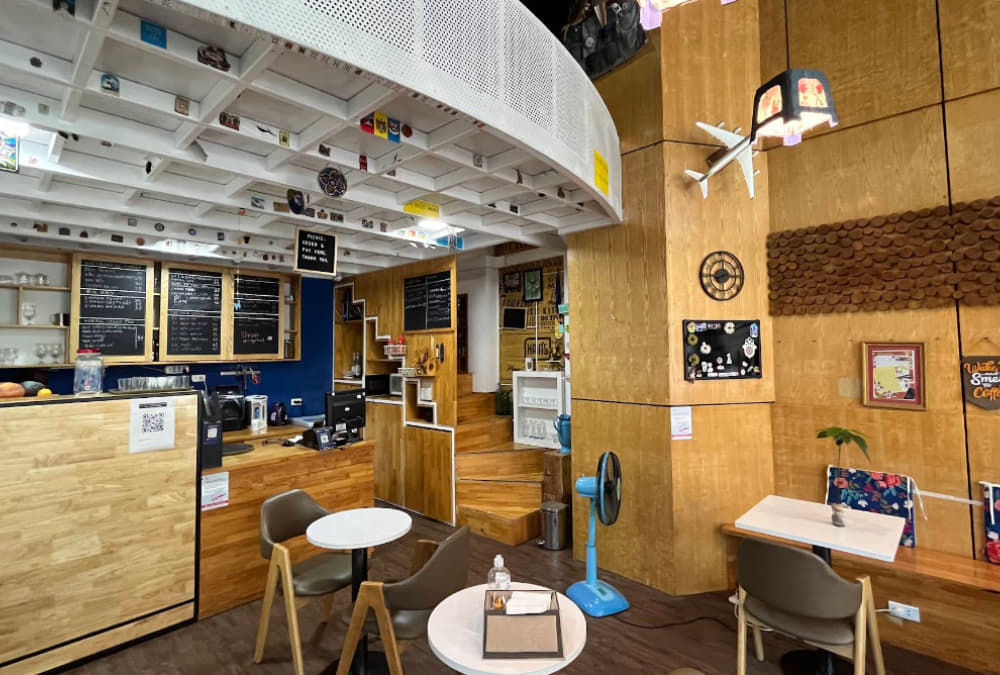 X Corner Cafe với từng góc quán được decor có gu. (Ảnh: Sưu tầm Internet)