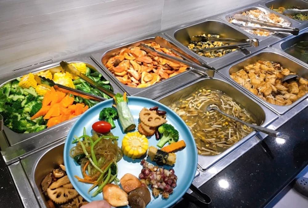 Menu quán Buffet chay 50k có gần 20 món khác nhau  (Ảnh: Sưu tầm Internet)