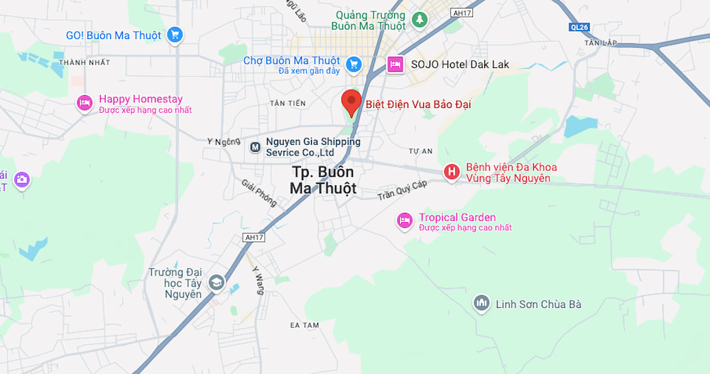 Biệt Điện Bảo Đại nằm ngay trung tâm TP Buôn Ma Thuột, Đắk Lắk.