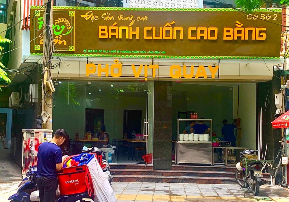 Trải nghiệm ăn bánh cuốn chuẩn phong vị miền cao tại Pèng Cuốn (Ảnh: Sưu tầm Internet)