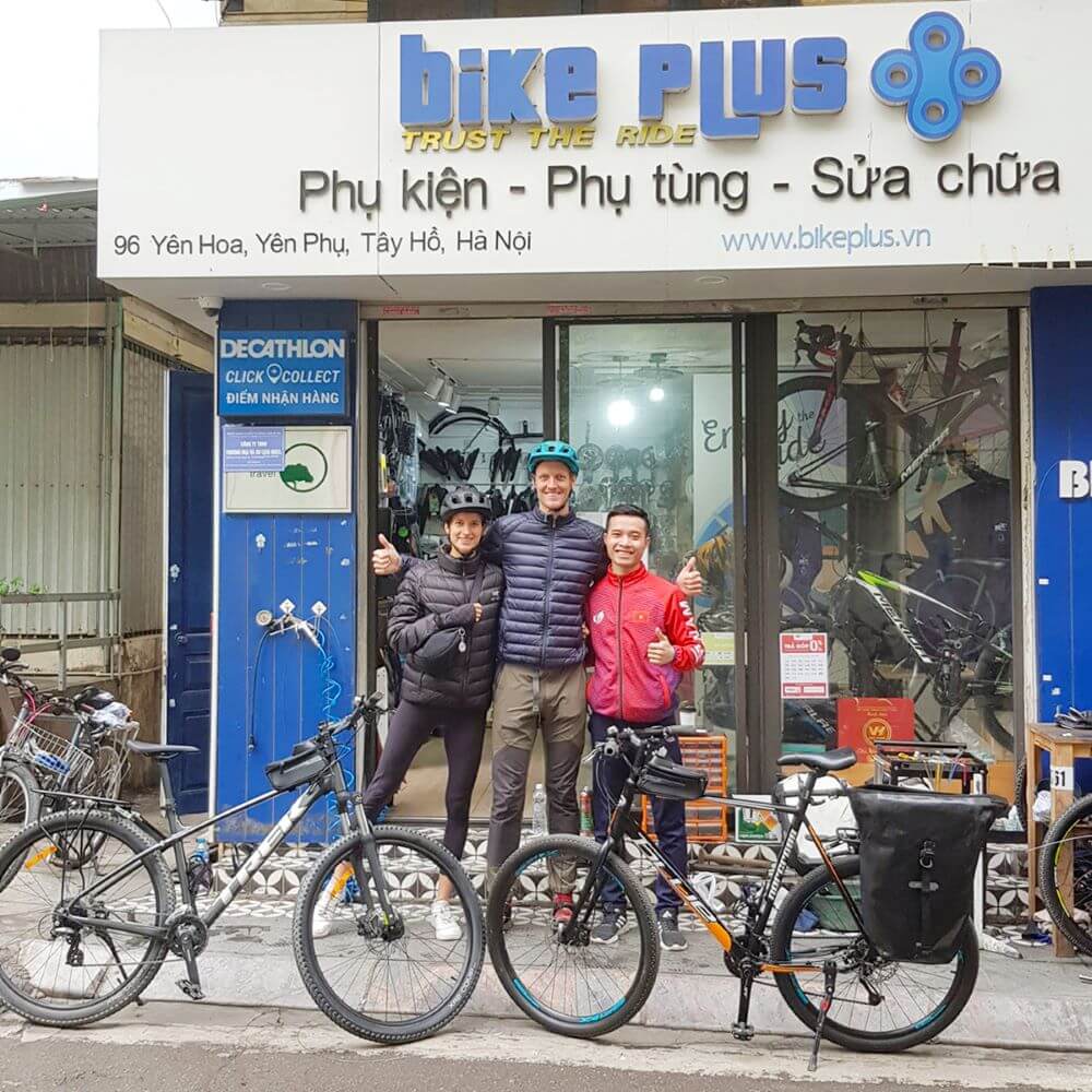 Thuê xe tại Bike Plus Tây Hồ để khám phá thủ đô Hà Nội (Ảnh: Sưu tầm Internet)