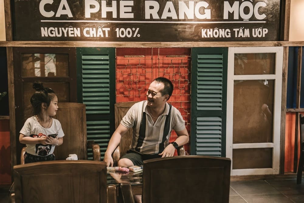 KAFA Café mang phong cách retro phóng khoáng đậm chất đường phố Việt Nam