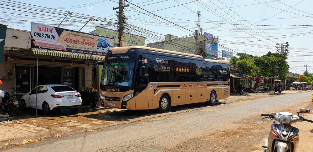 Người dùng có thể mua vé trực tiếp tại văn phòng giao dịch