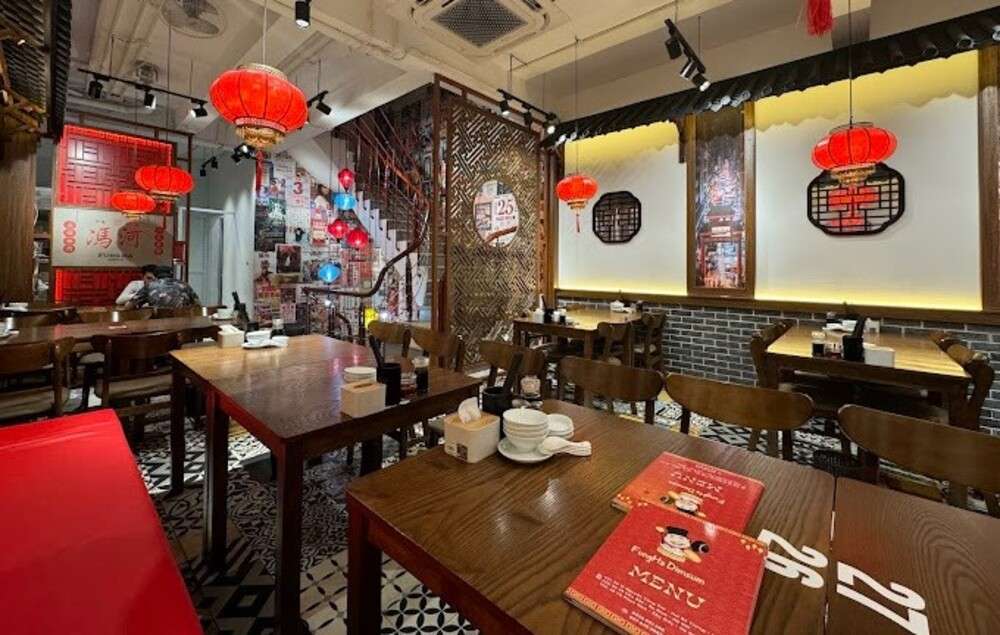 Bên trong quán Fungha Dimsum ở Cầu Giấy (Ảnh: Google Maps)