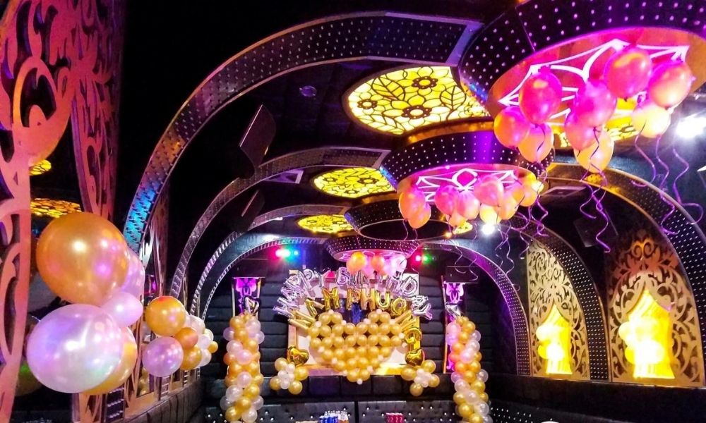 Karaoke Rio Quận 2 có nhận decor trang trí phòng nhân dịp sinh nhật, party