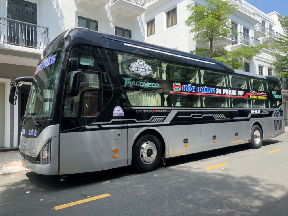 Cận cảnh xe Quốc Hoàng 34 phòng VIP 