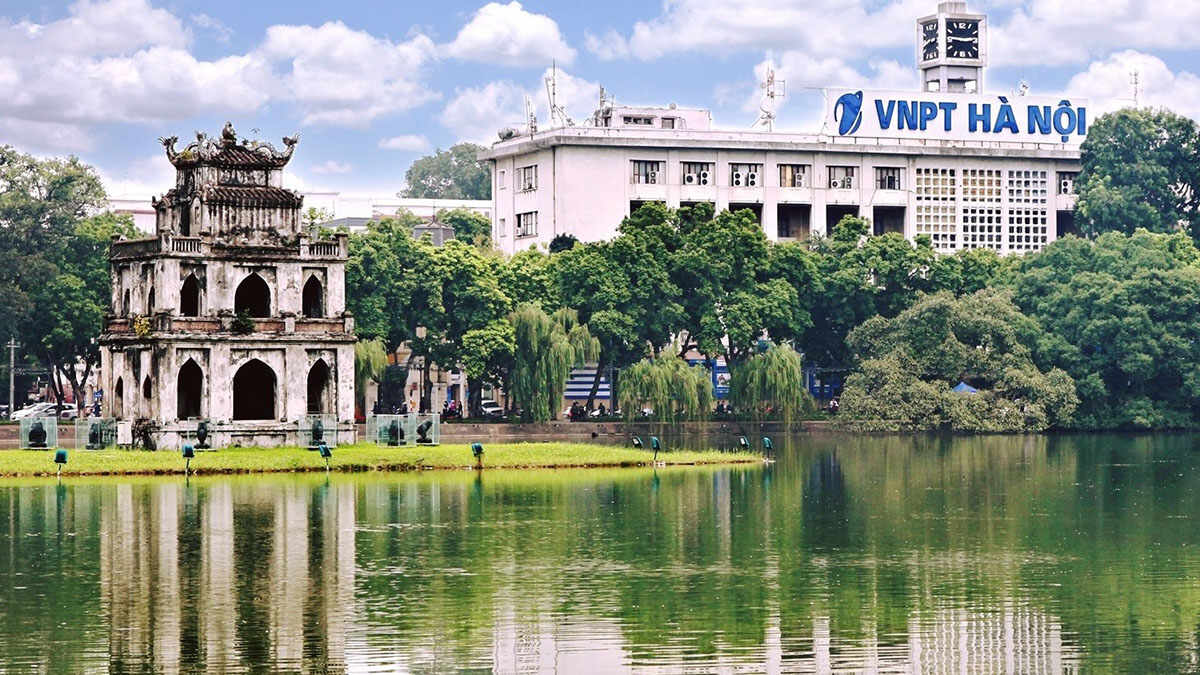 Khám phá kiến trúc Pháp cổ kính của Bưu điện Trung tâm Hà Nội