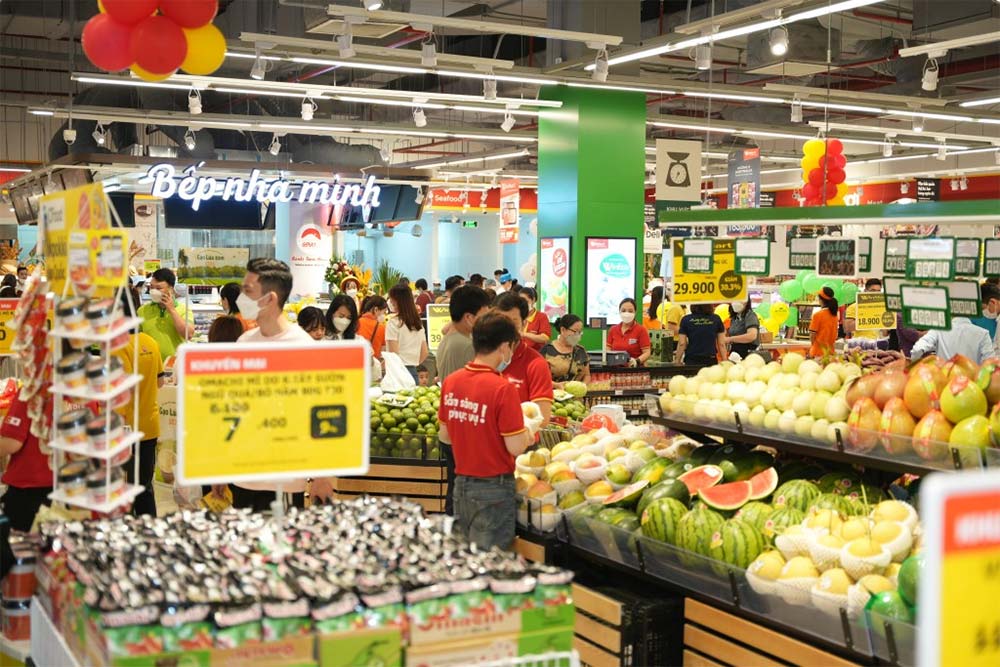 Vincom Mega Mall đa dạng nhu cầu mua sắm hàng hóa hàng ngày (Ảnh: Báo Tuổi Trẻ Thủ Đô)