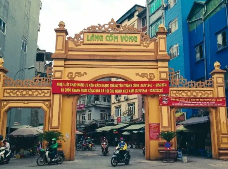 Khám phá làng Vòng với món cốm xanh trứ danh