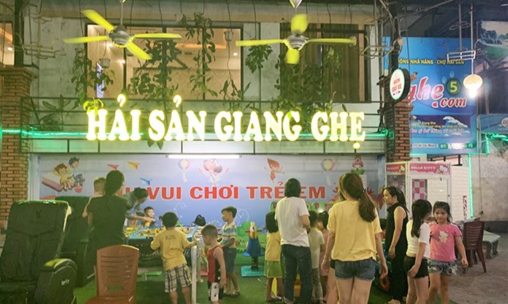 Nhà hàng Hải sản Giang Ghẹ Tân Bình là điểm đến lý tưởng cho những ai yêu thích ẩm thực biển (Ảnh: Sưu tầm Internet)
