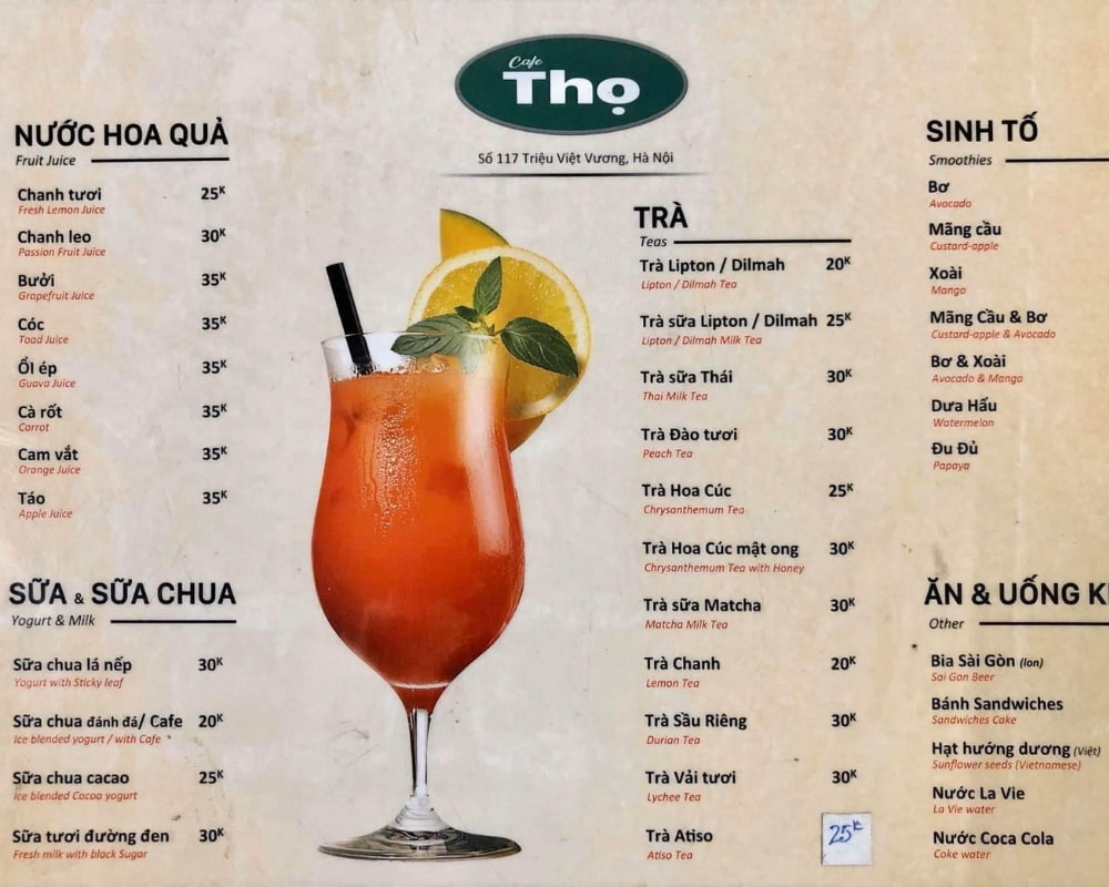 Tham khảo menu tại quán (Ảnh: Cafe Thọ) 