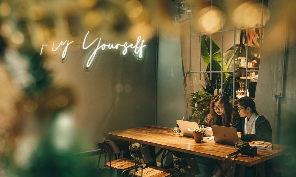 Không gian học tập và làm việc lý tưởng tại Be You Coffee Nguyễn Chí Thanh