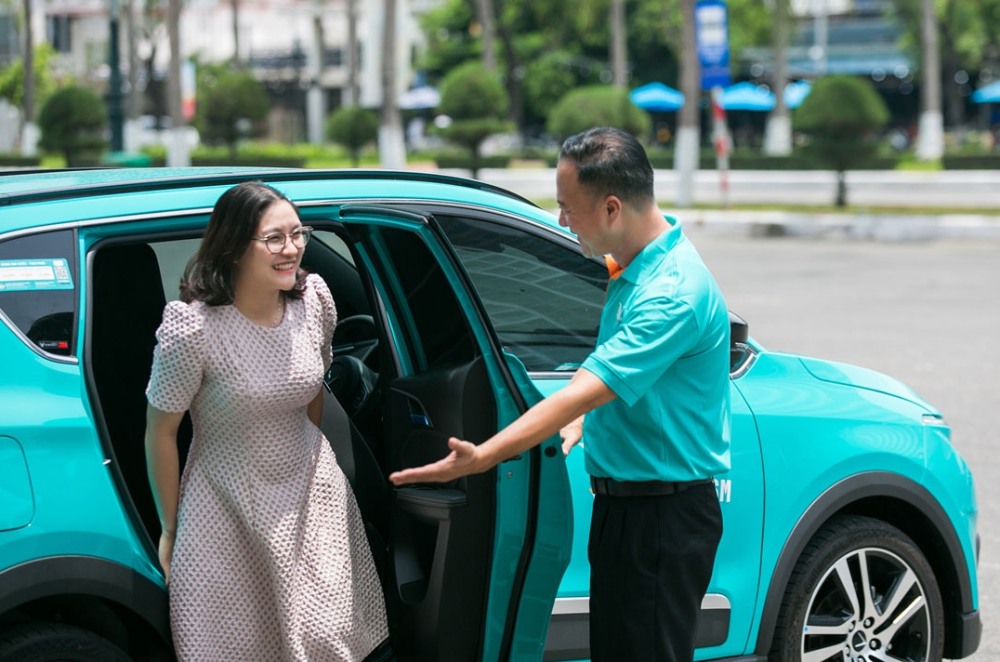 Dịch vụ taxi Xanh SM liên kết cùng taxi Yên Bái để phục vụ xe điện chất lượng cao cho hành khách 