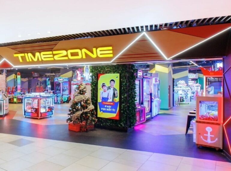 review Timezone Vincom Metropolis