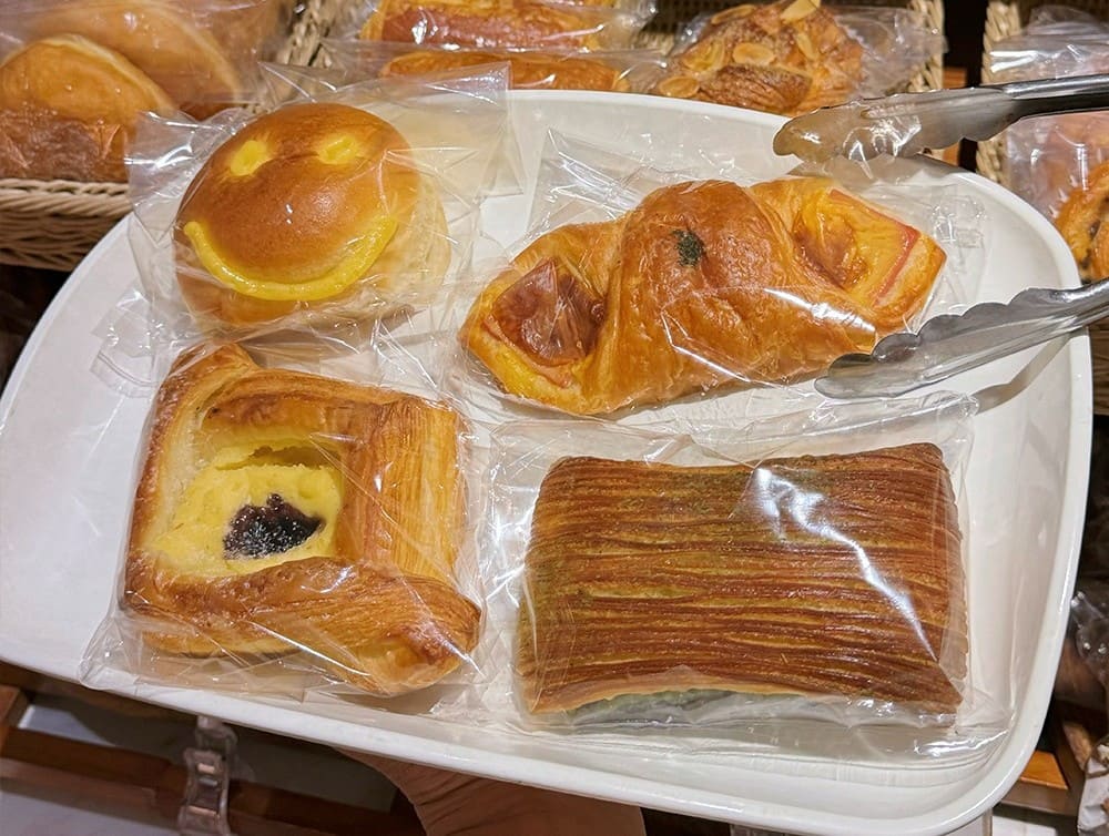 Bữa sáng lành mạnh tại tại Mama’s Bakery 