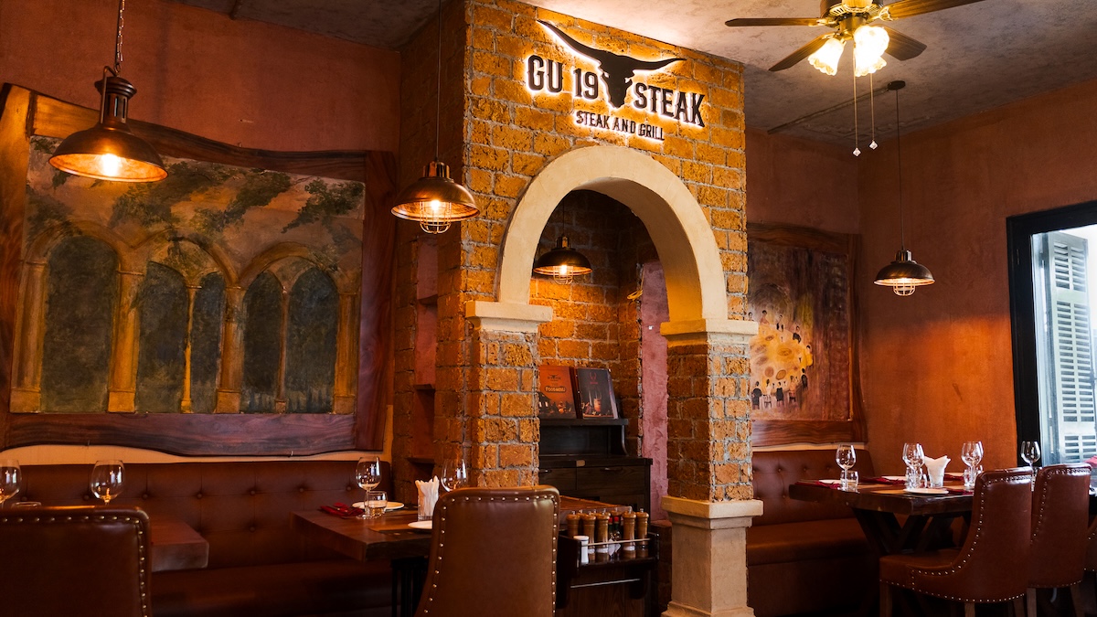 Không gian GU 19 Steak mang lại cảm giác ấm cúng cho khách hàng (Ảnh: Gu)