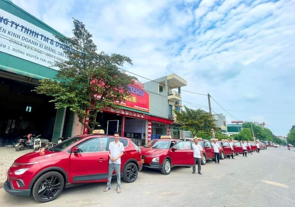 Dịch vụ xe thương gia của Taxi Hương Giang mang đến trải nghiệm cao cấp 
