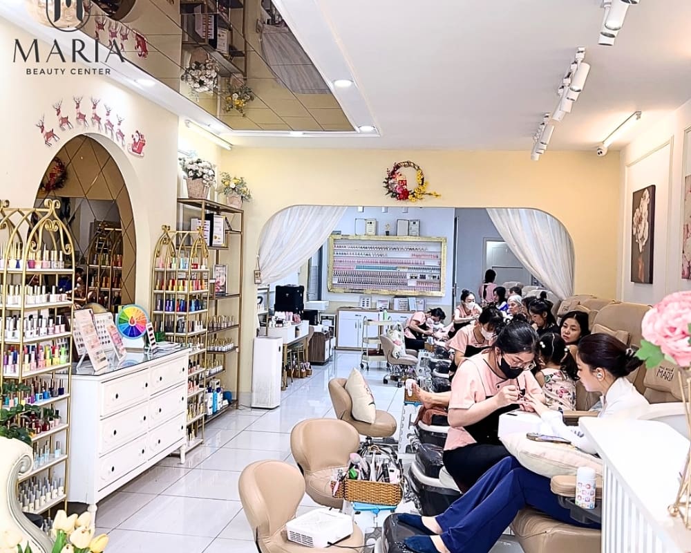 Không gian sạch sẽ và ấm cúng giúp khách hàng có trải nghiệm tốt nhất tại Maria Nail & Spa (Ảnh: Maria Nail House)