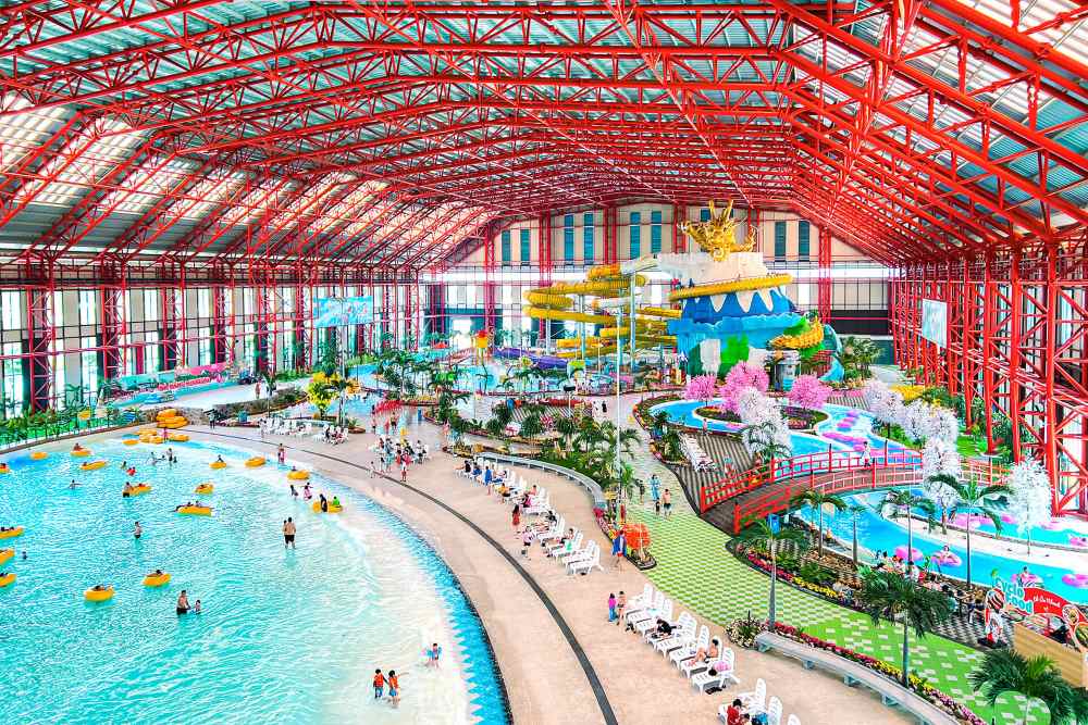 Công viên nước Đà Nẵng Mikazuki Water Park 365 có khu vực ngoài trời và trong nhà (Ảnh: Danang Fantasticity)