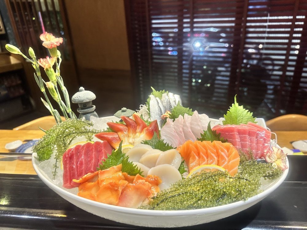 Một phần Sashimi tại Saiko Sushi 