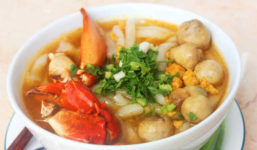 Bánh canh cua quận 1 thường được chế biến từ nhiều nguyên liệu
