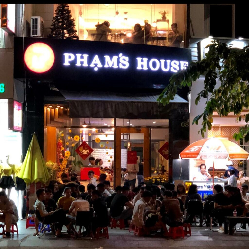 Pham House Coffee & Tea Quy Nhơn (Ảnh: Sưu tầm internet)