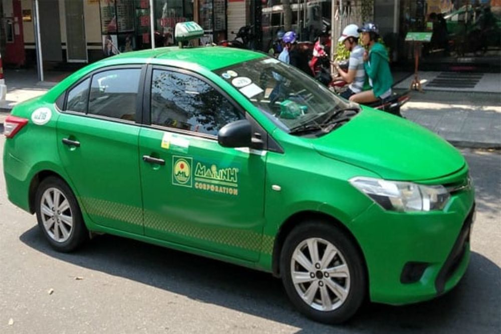 Xe taxi Mai Linh 4 chỗ là lựa chọn lý tưởng của người dân tại đây (Ảnh: Sưu tầm Internet)