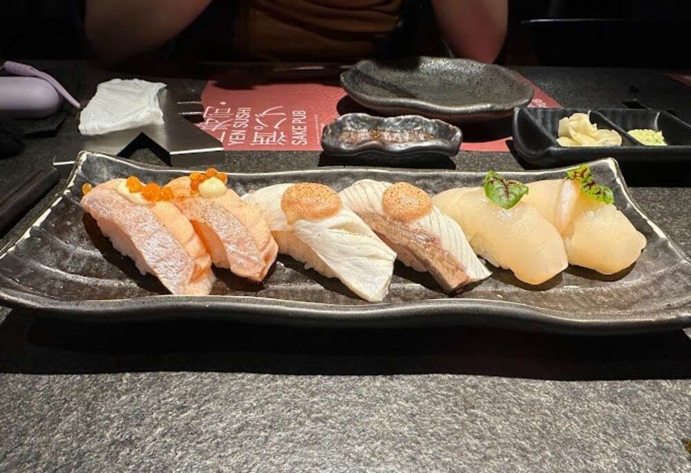 Nhà hàng Yen Sushi & SakePub nổi tiếng với các món sushi tươi (Ảnh: Google Maps)