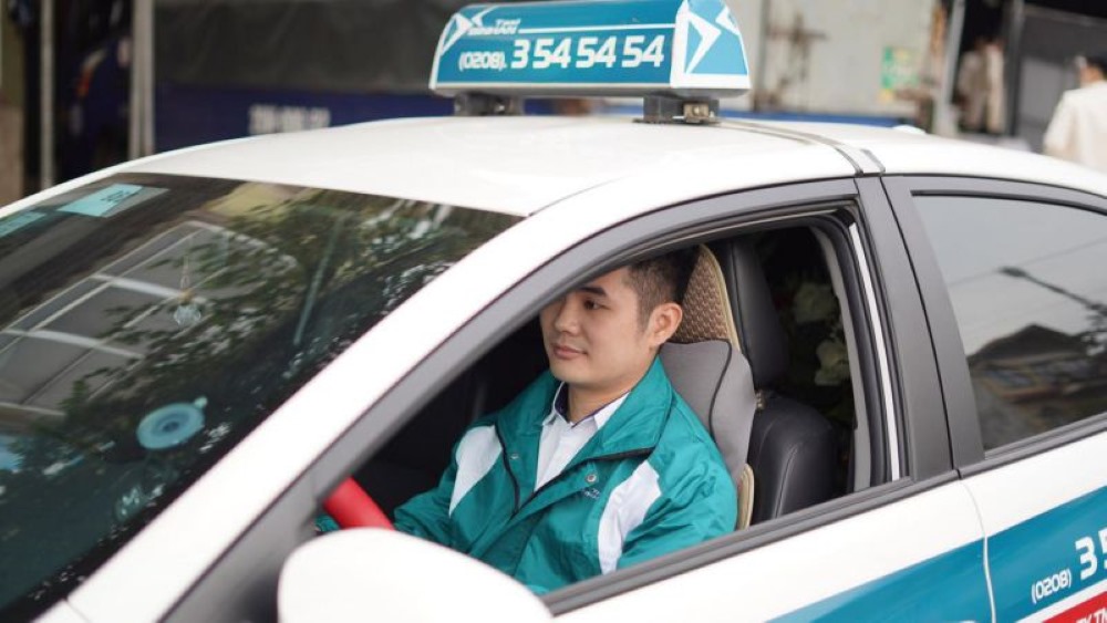 Taxi Bình An có hoạt động chính là vận tải hành khách