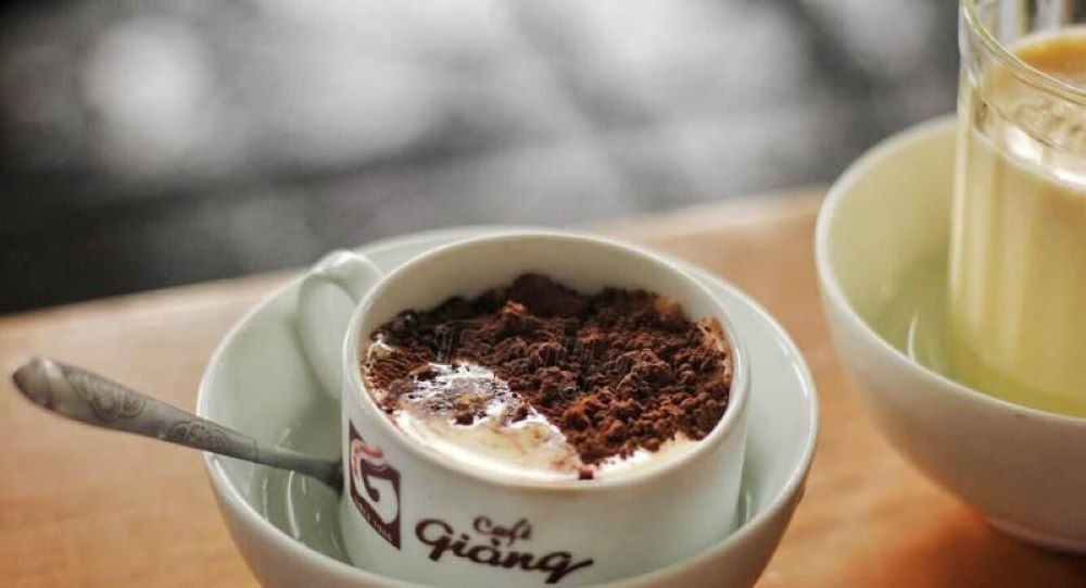 Cafe Giảng được sáng lập vào năm 1946 bởi cụ Nguyễn Văn Giảng 
