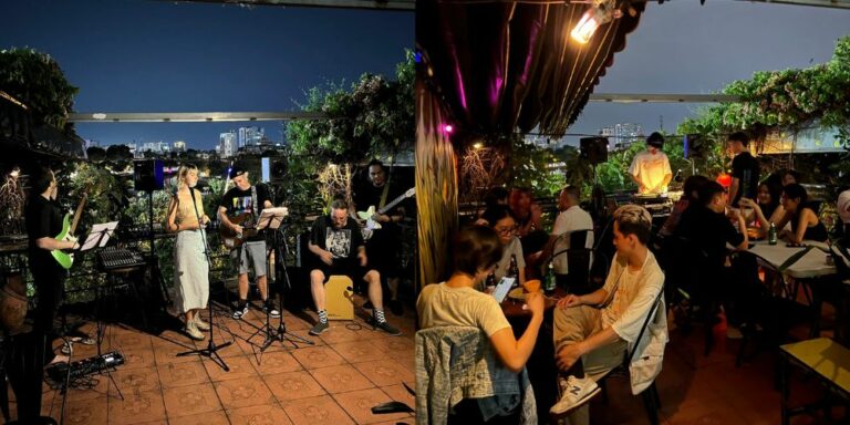 Chill cùng 15 quán cafe rooftop Quận 1 với view đẹp “đỉnh nóc” | Green SM