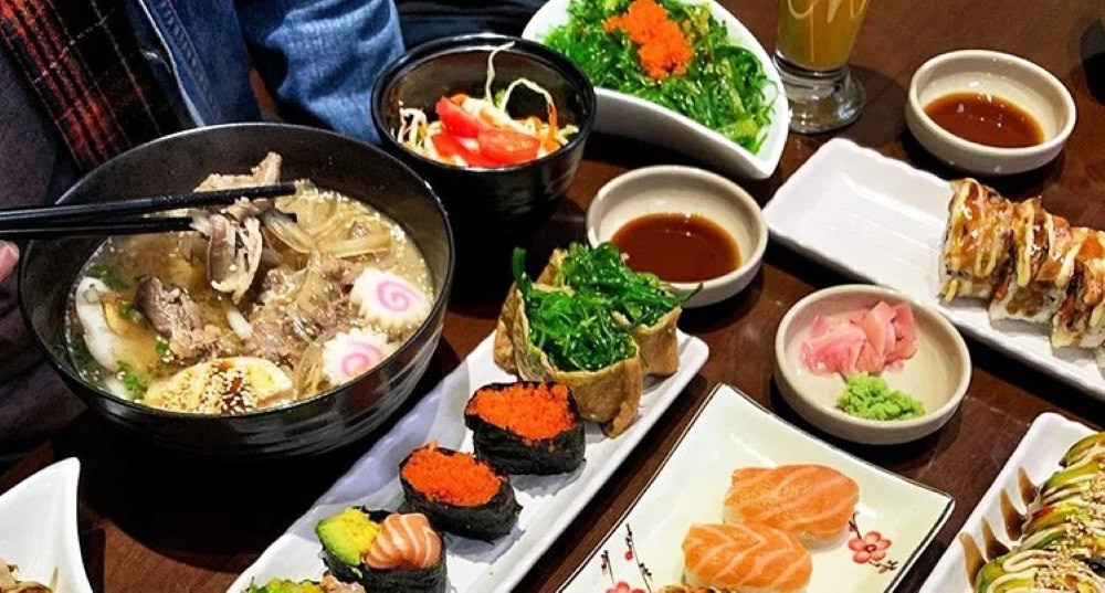 Những món ăn chuẩn Nhật được phục vụ bởi Trạm Sushi