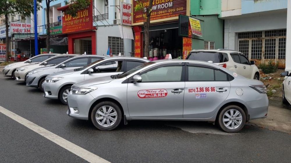 Taxi Bình Dương Thắng Lợi hiện đang có ít hệ thống xe