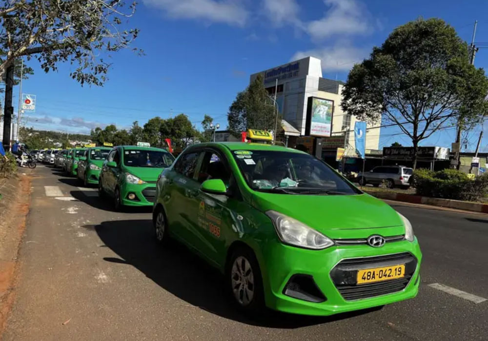 Taxi Mai Linh mang biển số tỉnh Đắk Nông