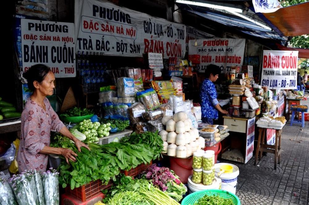 Chợ Nguyễn Thông cung cấp đa dạng các mặt hàng thiết yếu cho quý khách